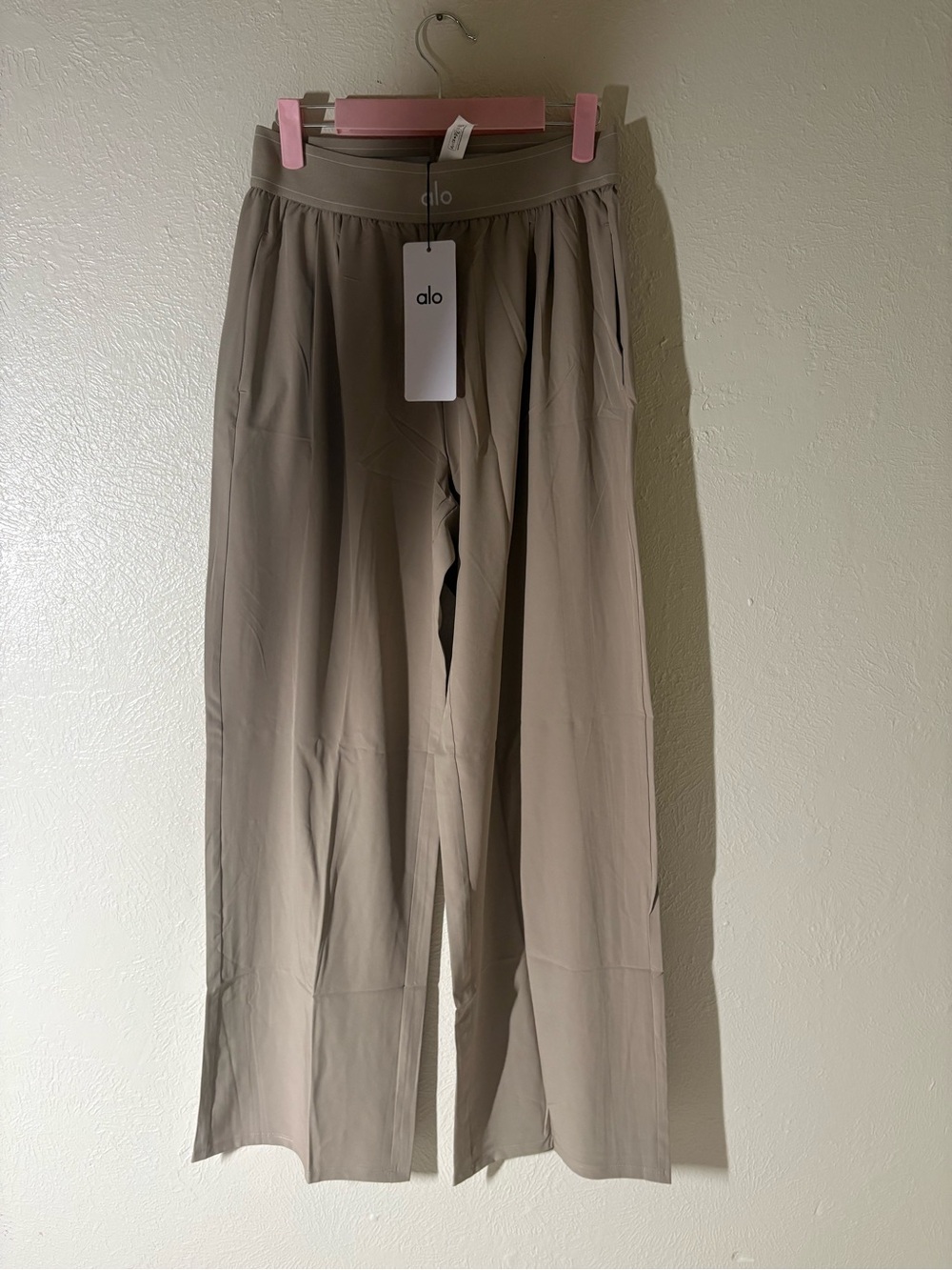 Alo pants Wide-Leg Drawstring Pants — Taupe